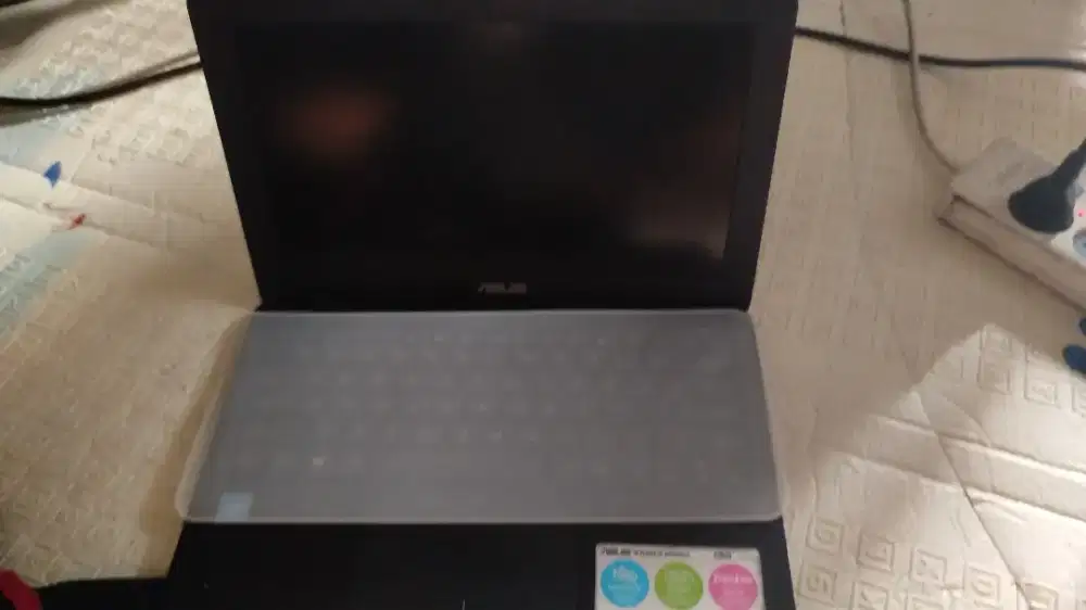 Jual laptop 10 inch