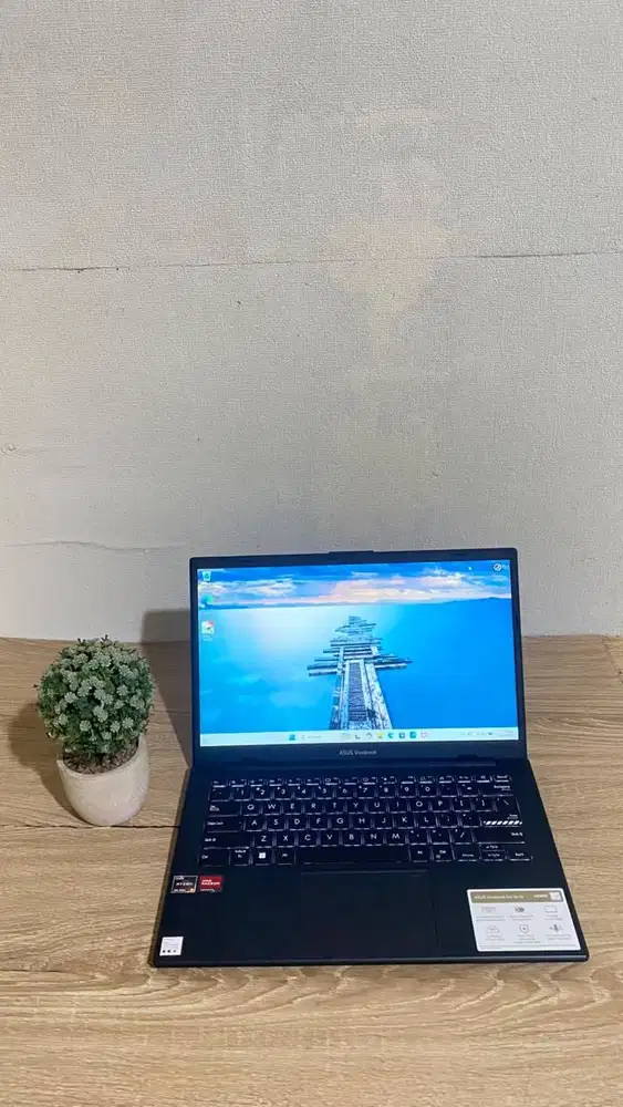 Laptop Baru, Performa Mantap, Harga Bersahabat!