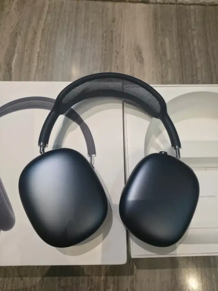 Airpods Max Gen 1