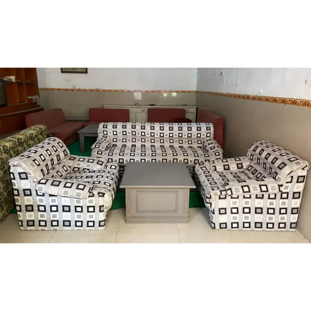 Kursi Sofa kondisi bekas Kursi Ruang Tamu 1 set Kursi Sofa Second