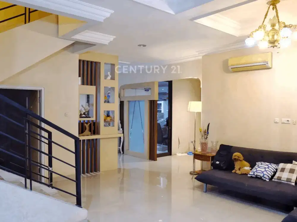 Di Jual Rumah Cantik Full Renovasi Kelapa Gading
