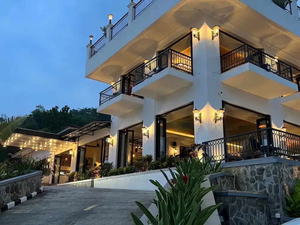 Dijual Gedung Komersial Strategis di Cbd Sentul View Gunung Pancar