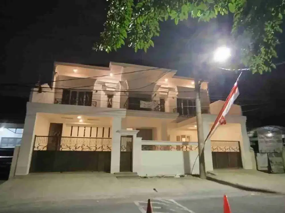 jual rumah 2 lantai