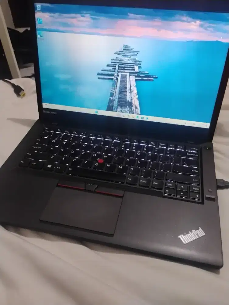 Dijual Lenovo Thinkpad T450s
C i5 gen 5/
Ram 12 GB
/ 238 GB