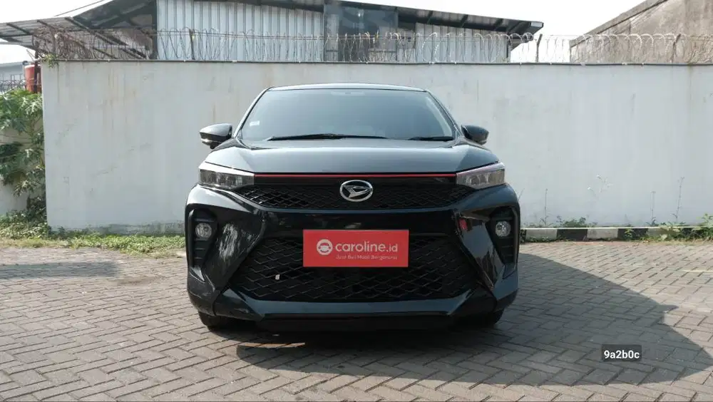 DAIHATSU XENIA R 1.5 MT 2023 HITAM