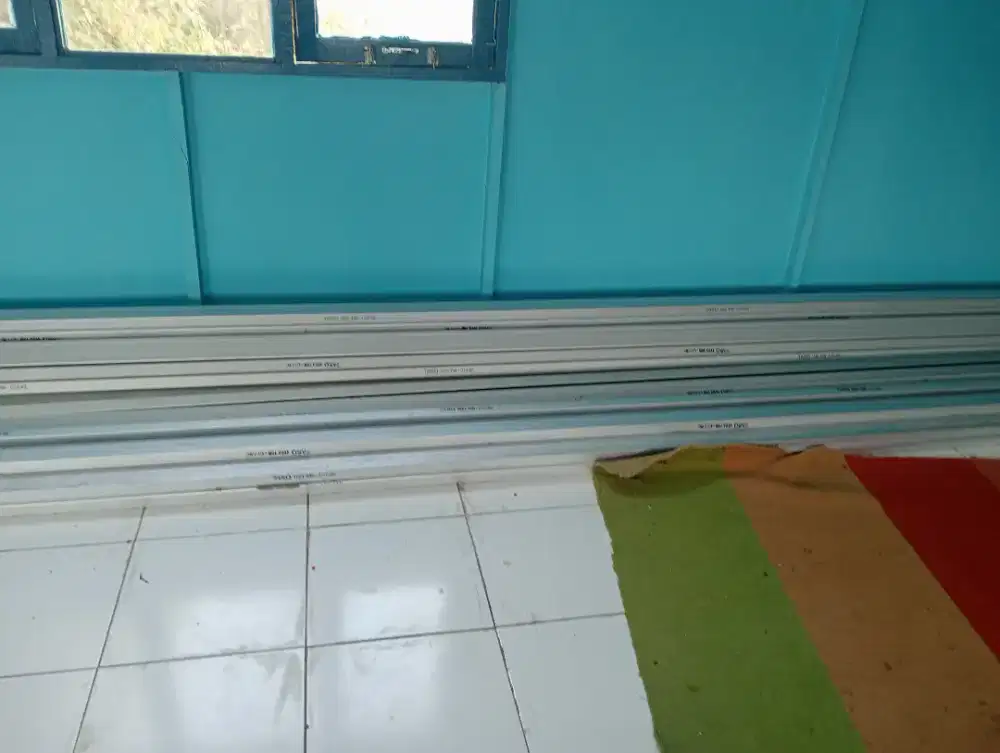 Baja Ringan Taso