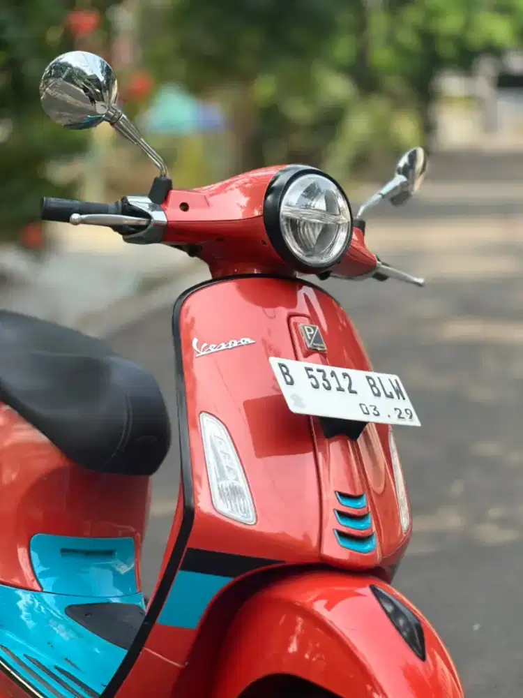 PIAGGIO VESPA PRIMAVERA COLOR VIBE 2023