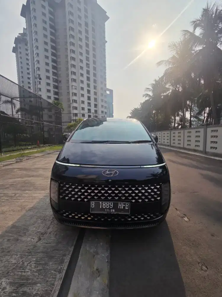 Hyundai Staria signature 2021