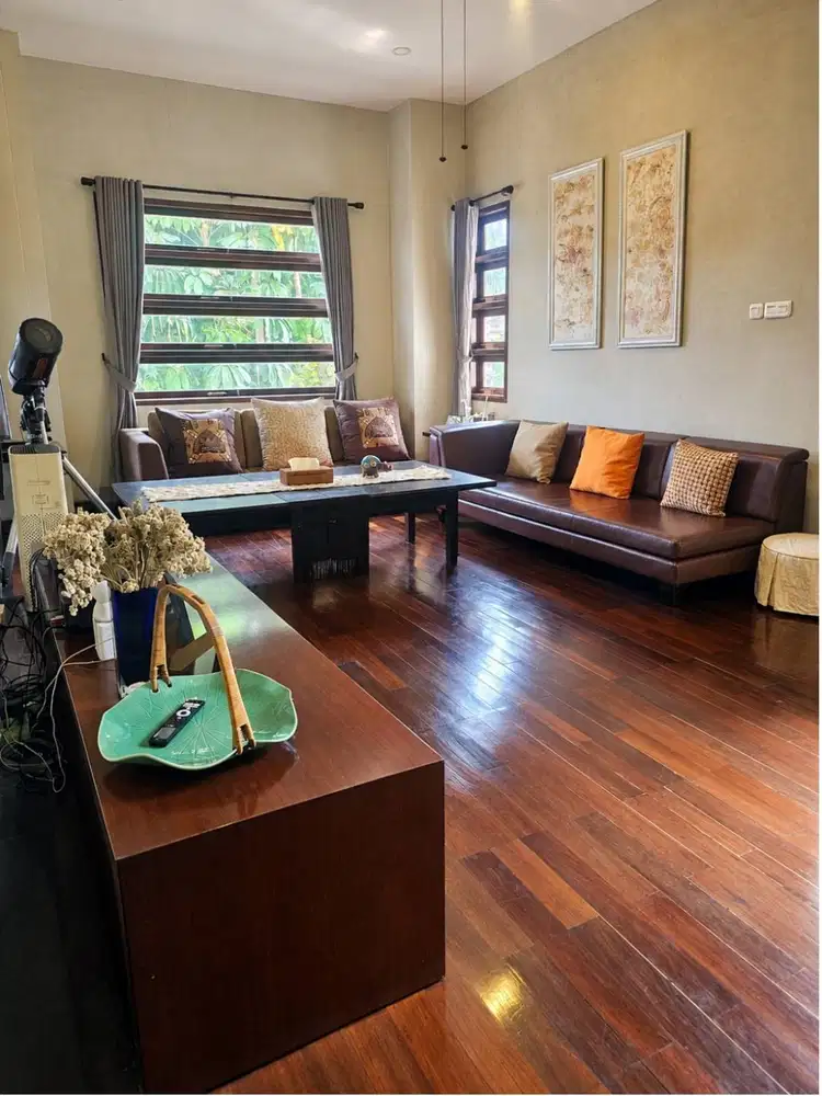 Dijual Rumah Mewah Puri Sriwedari Cibubur – LT 250 LB 400