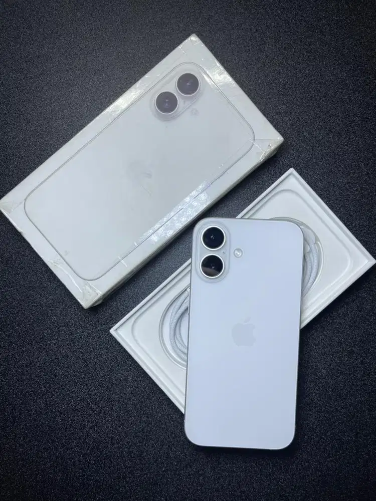 iPhone 16 White 128GB White Resmi ibox Fullset original free 5 casing