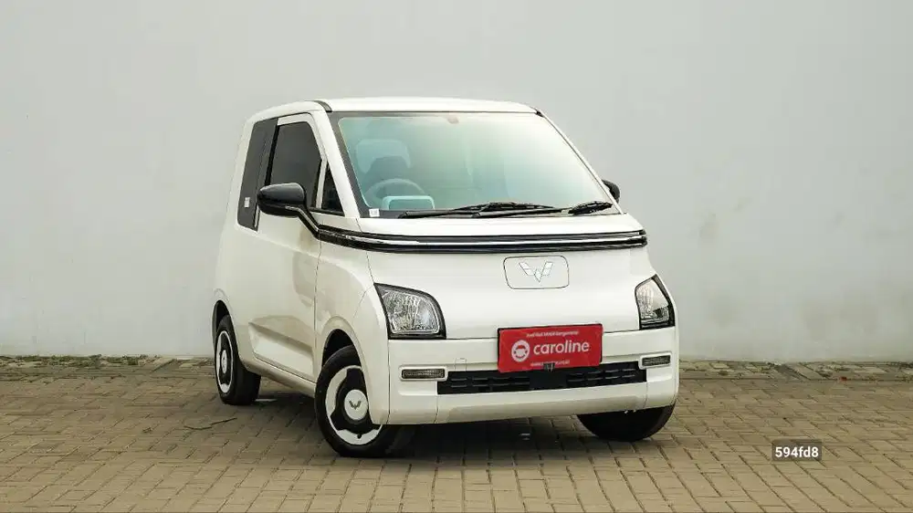 WULING AIREV 300 LITE AT 2025 PUTIH