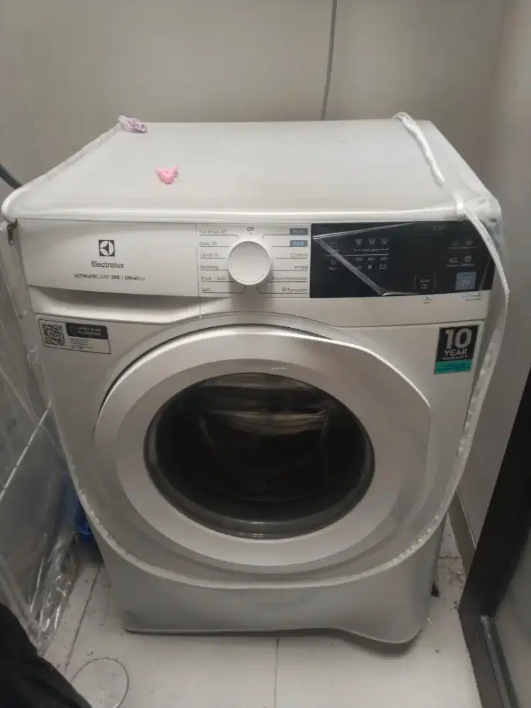 Mesin cuci Electrolux