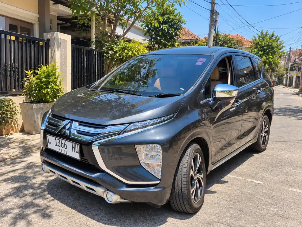Xpander Ultimate 2021 Matic Grey