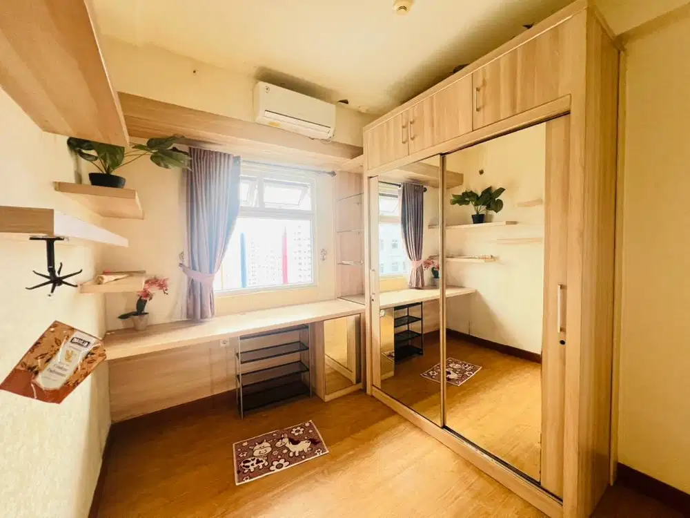 Sewa bulan apartemen 2KT Green Pramuka Square atas mall Jakarta Pusat