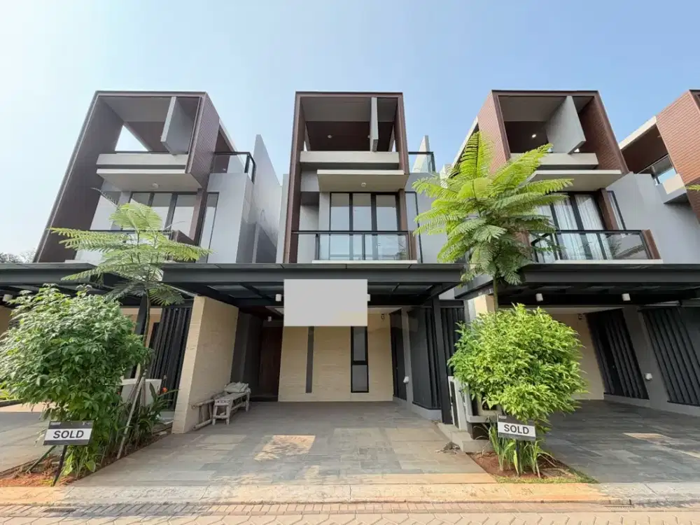 Rumah 3 Lantai di SOUTH TREASURE Metland Cyber Puri