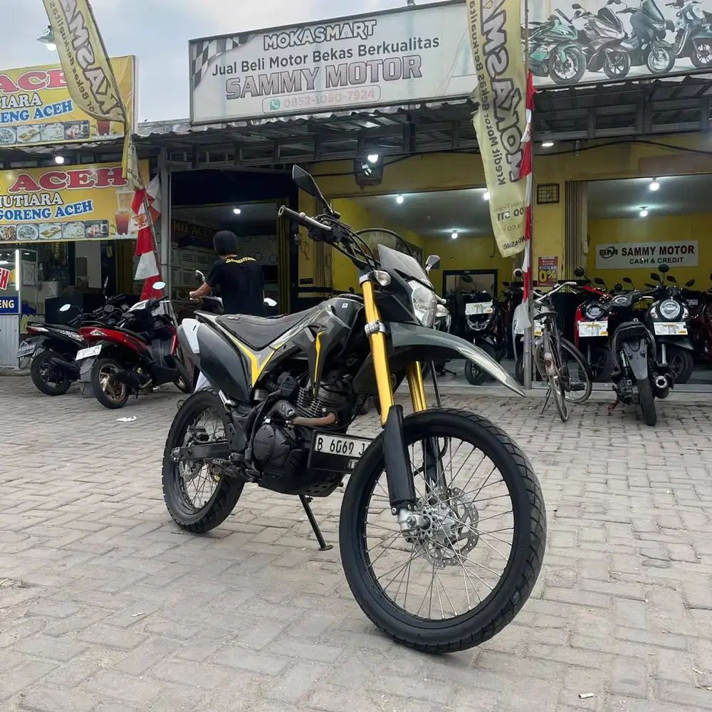 ‼️FREE SERVICE‼️FOR SALE HONDA CRF 150 L 2023 ( SECOND LIKE NEW )