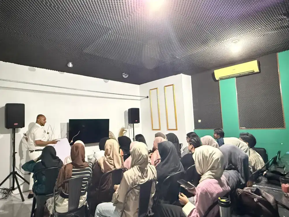 FREELANCE KHUSUS WANITA