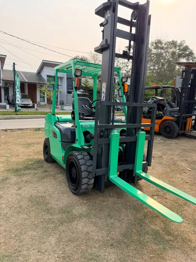 Forklift Mitsubishi 3 Ton, lift 4 Meter