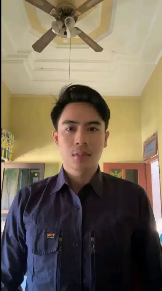 Mencari Kerja yang tinggal dalam ( Driver serabutan )