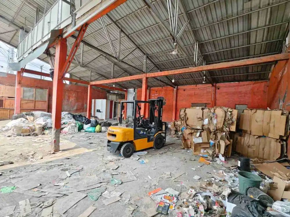 Disewakan Lahan dan Gudang Peruntukan Pres Karton lokasi Narogong Bekasi