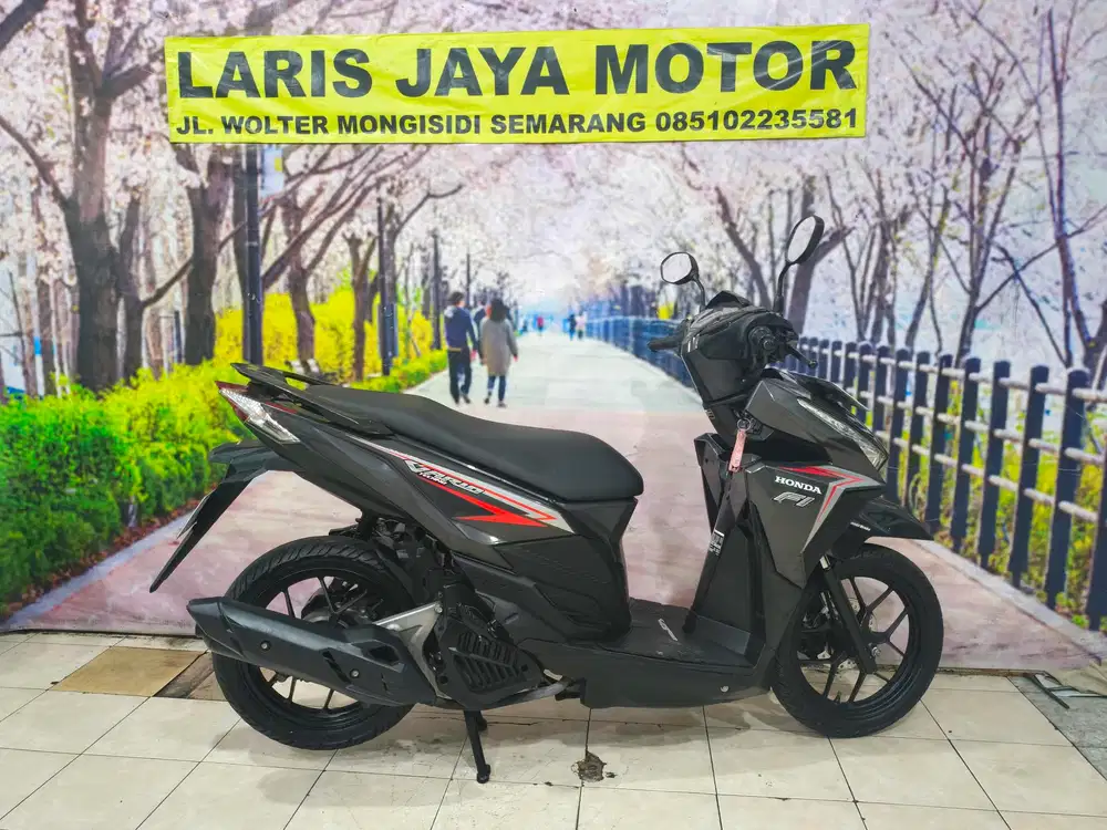 Vario 125 istimewa km.27,rb