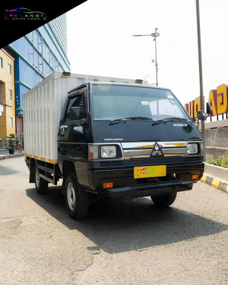 Mitsubishi L300 Colt Diesel 2022 Hitam