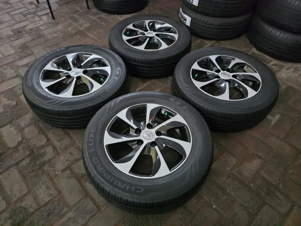 Velg Ban 88% Ori Serena HWS R16 Xtrail Livina Xpander Innova Granmax