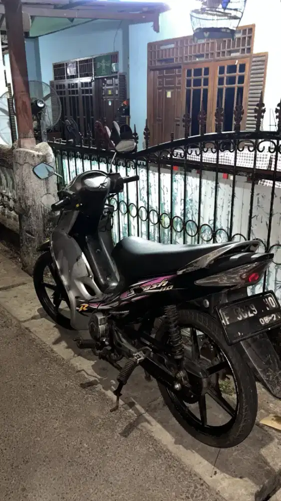 Di jual motor smash 2007