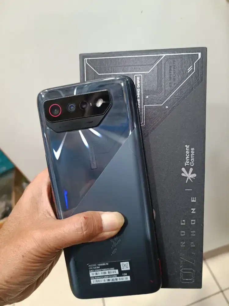 ASUS ROG Phone 7 Ram 16/512gb