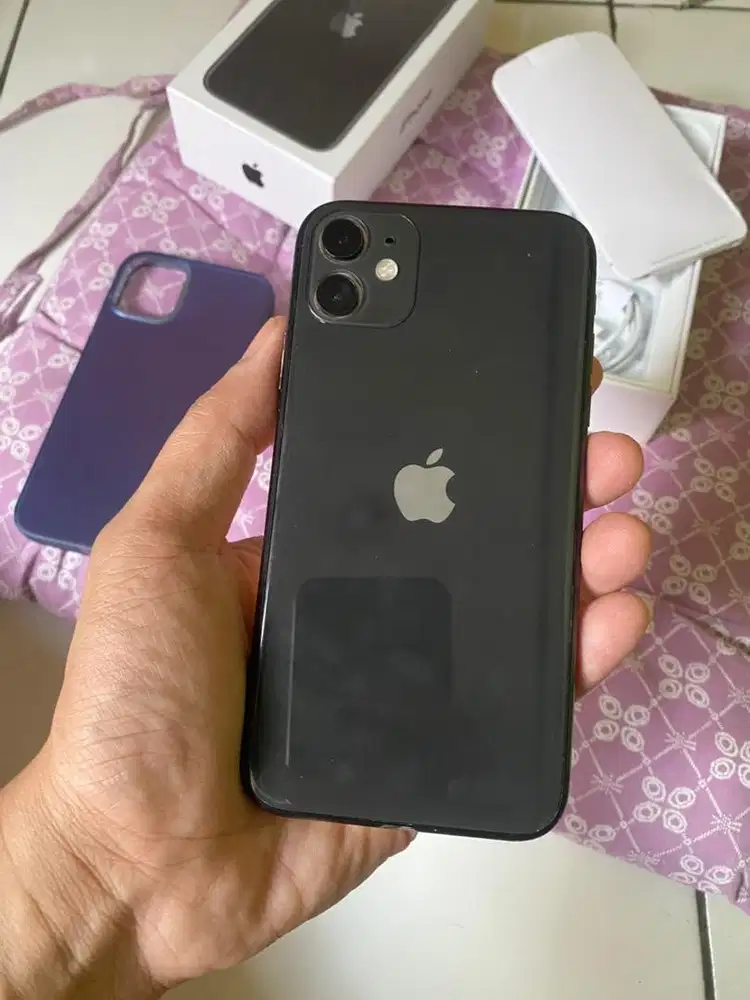 Dijual iPhone 11 64gb inter