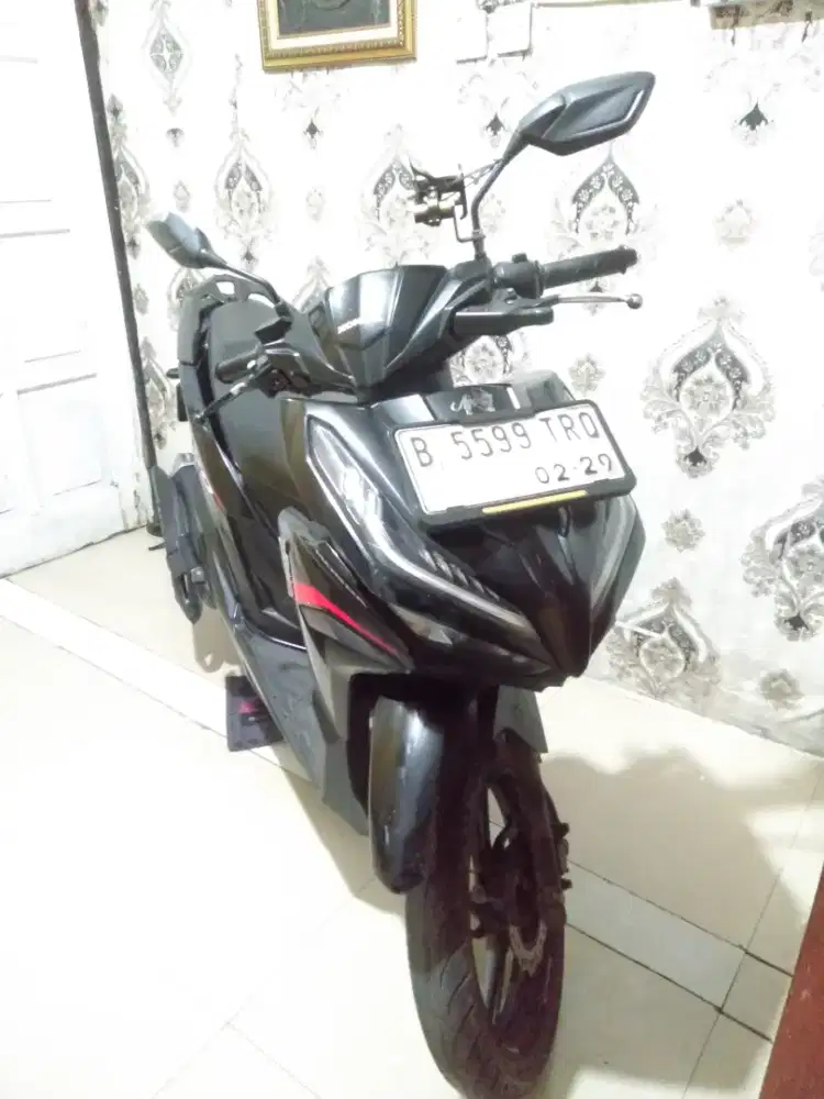 Jual motor vari CBX 125 hitam - 2024