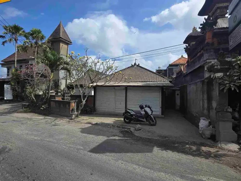 Tanah pinggir jalan raya utama Arjuna lukluk Mengwi cocok untuk bisnis dan pertokoan