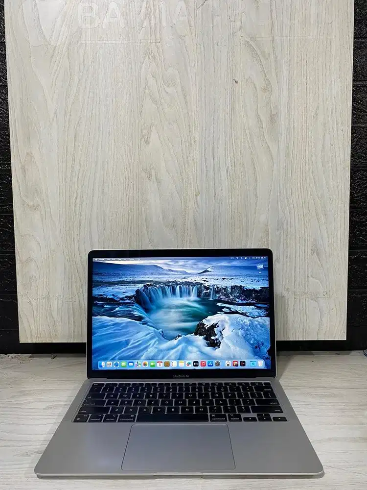Macbook Air M1 2020 13inc RAM 8gb SSD 128gb