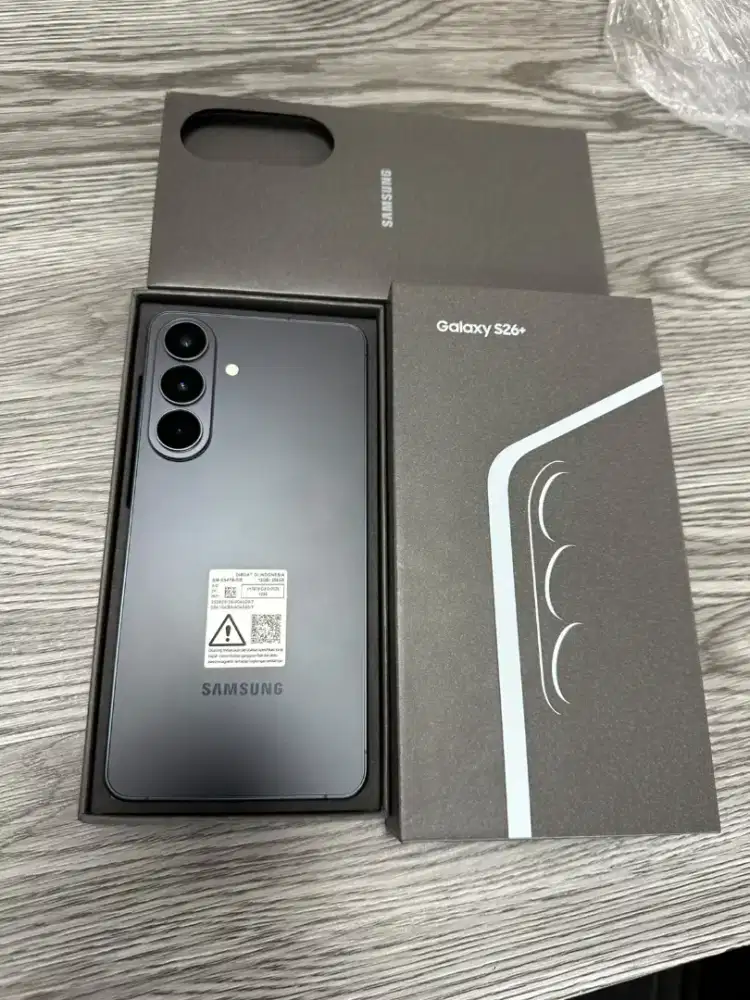 Samsung S26 Plus 12/256gb Like New Bisa TT