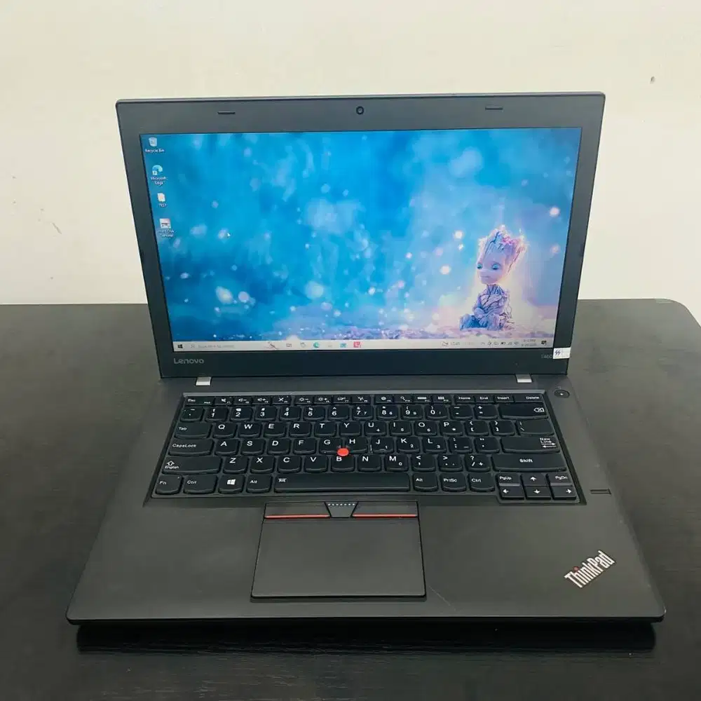 Lenovo Thinkpad T460 Core I5 - 6200U RAM 8/256GB Second Bergaransi