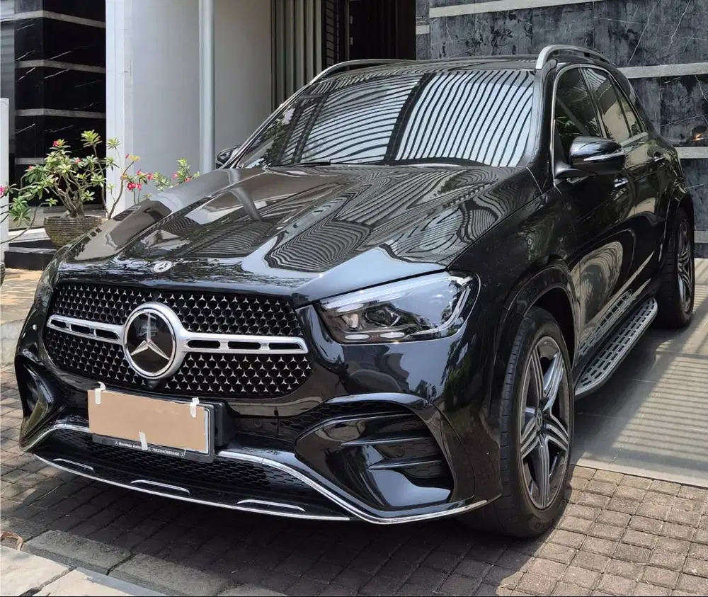 gle450 2024 amg line 4matic like new