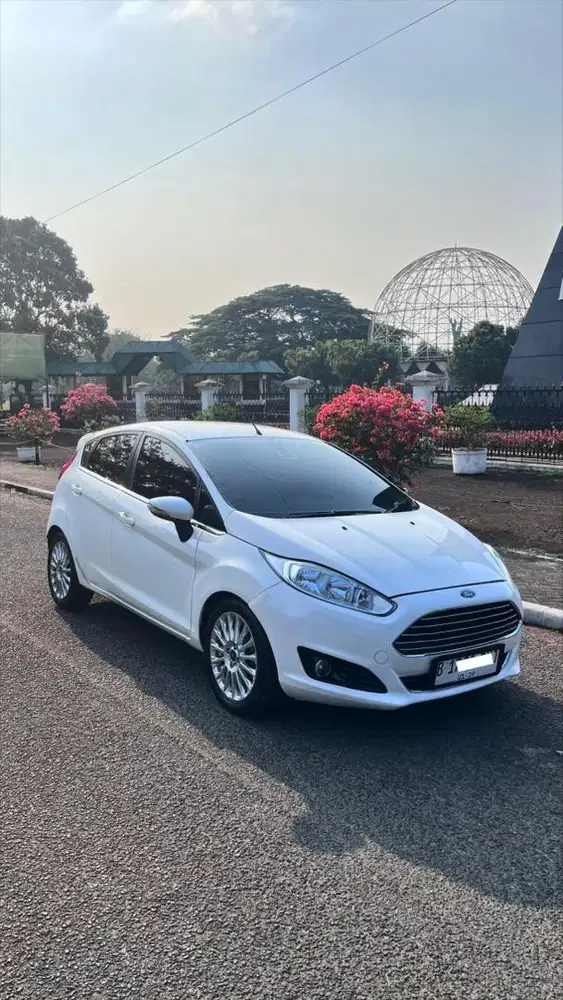 Ford Fiesta S 2014 Metik