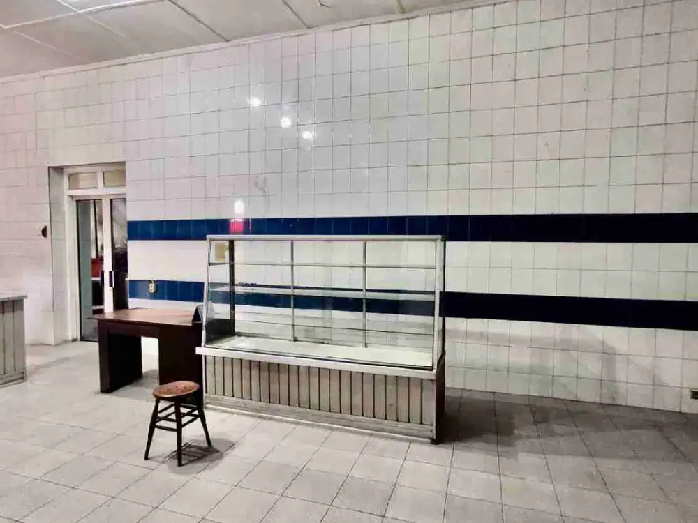Dijual Rumah Sudirman Hitung Tanah Mainroad