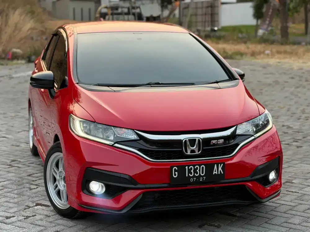 KM 60RB ! HONDA JAZZ RS GK5 2019 MATIC