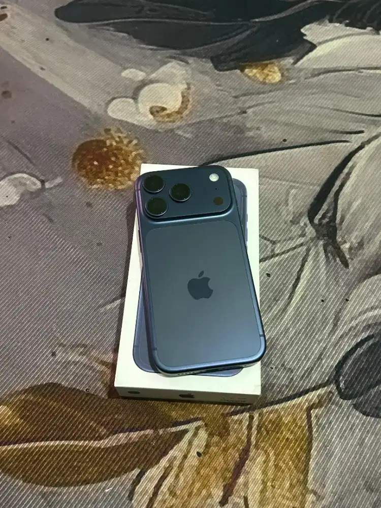 IPhone 17 pro max 256 gb ibox deep blue