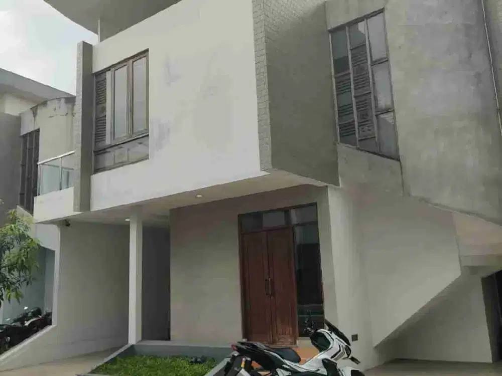 Disewakan Rumah 2 Lantai di Graha Viyasa Jatiasih Bekasi