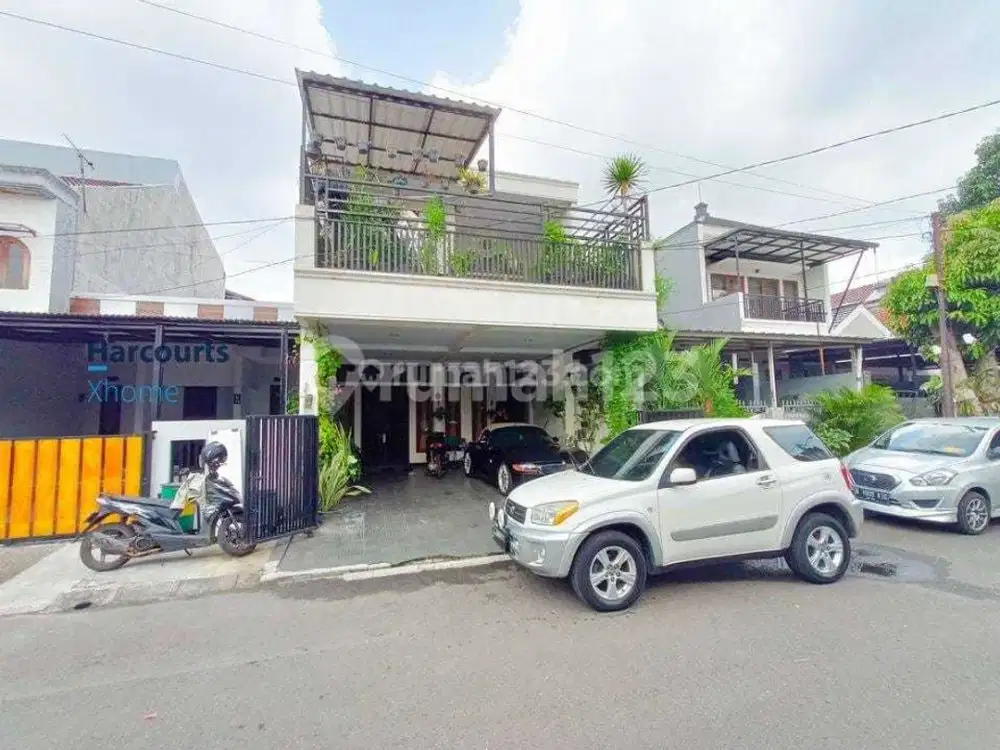 Dijual Cepat, Rumah 2 Lantai di Graha Raya Cluster Bougenville
