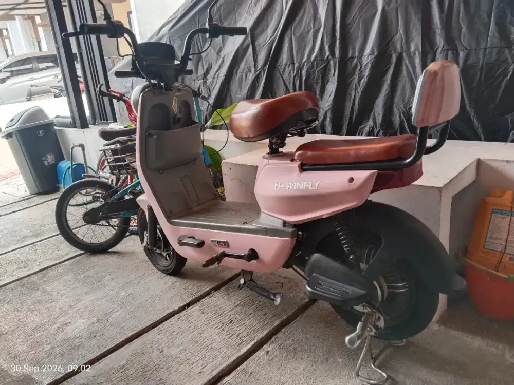 Dijual Sepeda listrik bekas Uwinfly tipe D7S