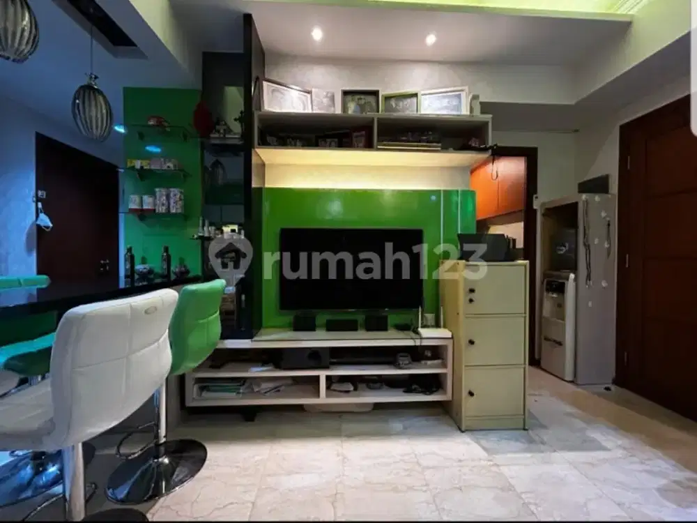 Dijual, Royal Medit Furnish Design 2+1 Kmr Luas 53,5M