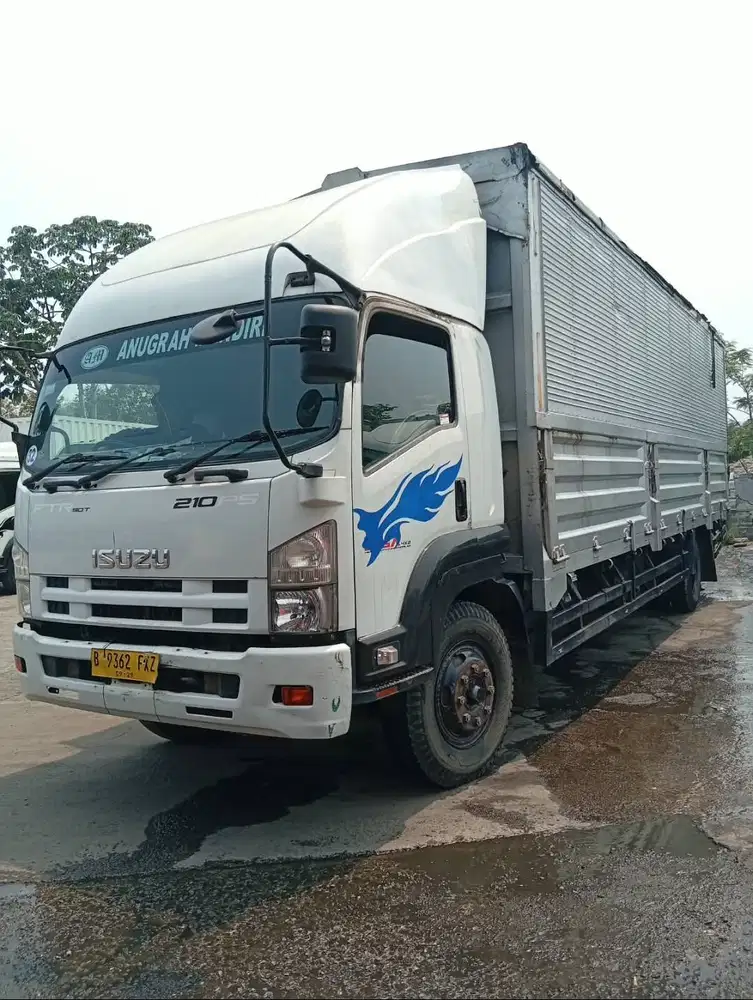 DIJUAL ISUZU FTR 90T TRUK WING BOX 2019 | 5.193 CC | SIAP OPERASIONAL