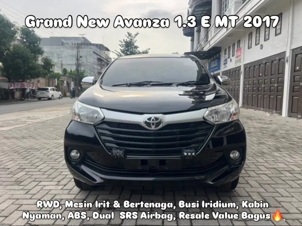 (TDP 29 JUTA!) Toyota Grand New Avanza 1.3 E Manual Hitam 2017