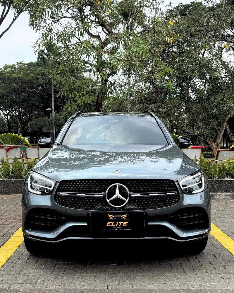 Mercedes Benz GLC200 AMG Night Edition 2022 Bergaransi