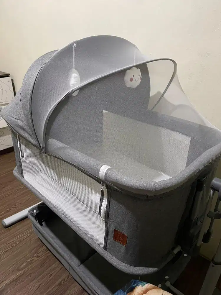 Babyelle cloud swing baby box