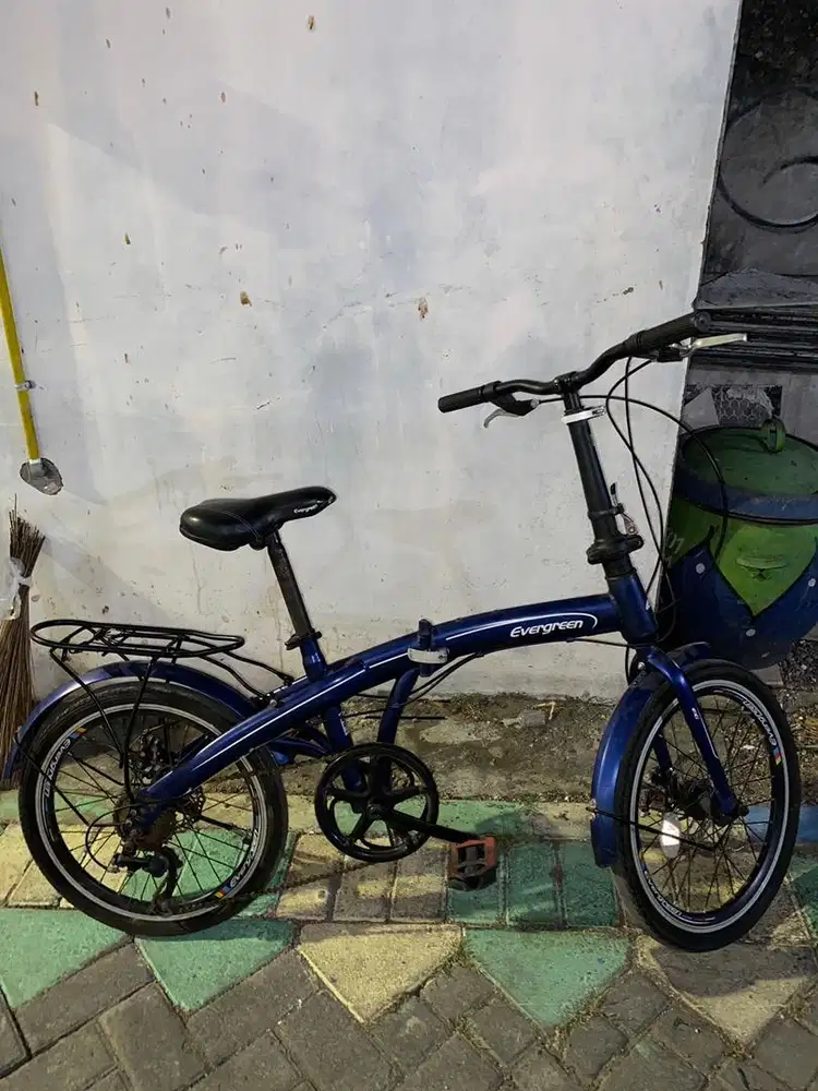 DI JUAL SEPEDAH LIPAT BEKAS