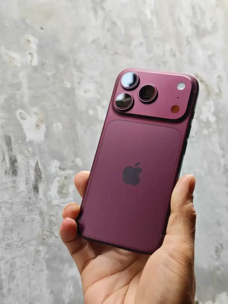 iPhone 18 Pro BEA CUKAI burgundy Bisa tkr tmbah seminggu dari Baru